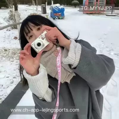 邓忆舟